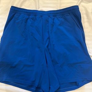 Lululemon 7” Pacebreaker LL shorts